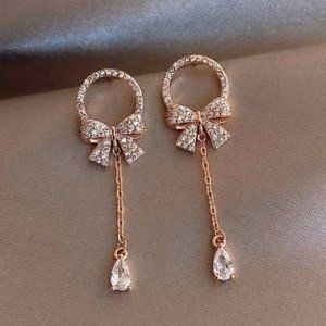 18K Rose Gold Bow-tie Drops